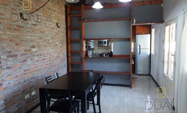 VENTA CASA 3 DORMITORIOS Y PILETA EN COUNTRY LOGARITMO (IBARLUCEA)