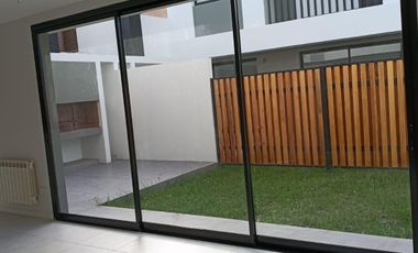 Casa en Manuel B Gonnet