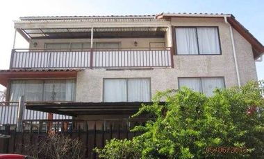 Casa en venta  en MACUL