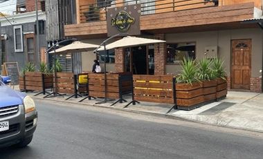 Local Comercial en Venta en Vivar con Manuel Rodrigez