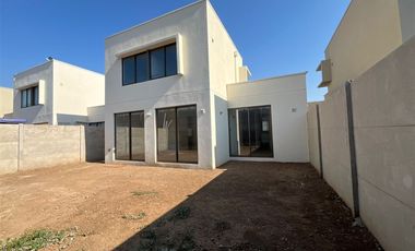 Casa en Arriendo en REMANSO DE MACHALI