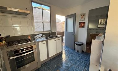 Casa en Arriendo en condominio El Almendral