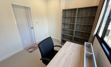 4-Bedroom House with Private Pool for Rent