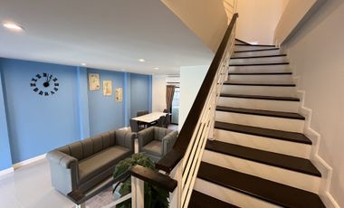 4-Bedroom House with Private Pool for Rent