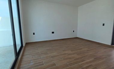 CASA EN VENTA DE 3 NIVELES EN RESIDENCIAL EL DIAMANTE