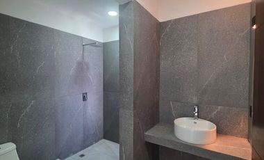 CASA EN VENTA DE 3 NIVELES EN RESIDENCIAL EL DIAMANTE