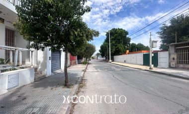 Dúplex en Alquiler de 2 Dormitorios c/ Patio y Asador en Barrio Yapeyu