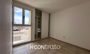 Dúplex en Alquiler de 2 Dormitorios c/ Patio y Asador en Barrio Yapeyu
