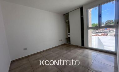 Dúplex en Alquiler de 2 Dormitorios c/ Patio y Asador en Barrio Yapeyu