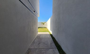 Casa en Venta Lomas del Mediterráneo, el jardín más grande