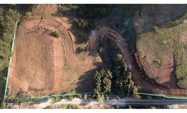 Alta plusvalía, terreno 2000 m2 en Los Pinos