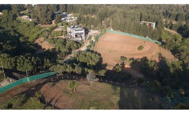Alta plusvalía, terreno 2000 m2 en Los Pinos