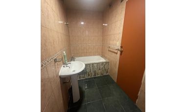 ARRIENDO CASA 5 DORMITORIOS  VOLCAN APAGADO SECTOR MIRASOL