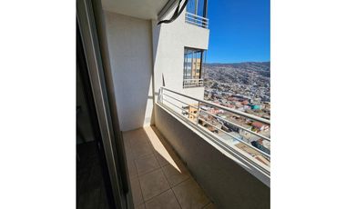 SE VENDE LINDO DEPTO CON HERMOSA VISTA A LA BAHIA Y PTO DE VALPARAISO