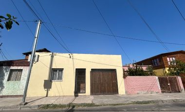 VENTA CASA REMODELADA SAN MIGUEL METRO SAN MIGUEL