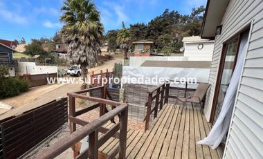 CASA DOS PISOS CON VISTA AL MAR EN CONDOMINIO