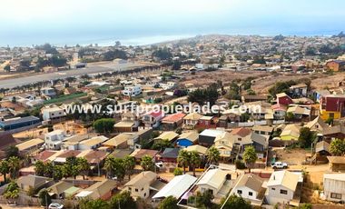 CASA DOS PISOS CON VISTA AL MAR EN CONDOMINIO