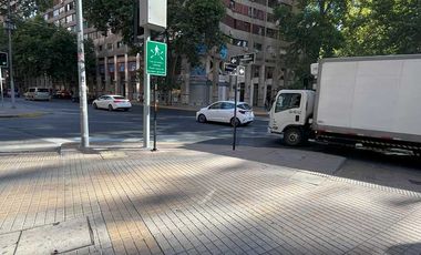 OPORTUNIDAD ESTACIONAMIENTO EN EXCELENTE UBICACIÓN