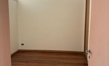 VENTA DE OFICINA EN EDIFICIO EN PLAZA DE ARMAS DE CURICO
