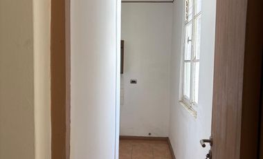 VENTA DE OFICINA EN EDIFICIO EN PLAZA DE ARMAS DE CURICO