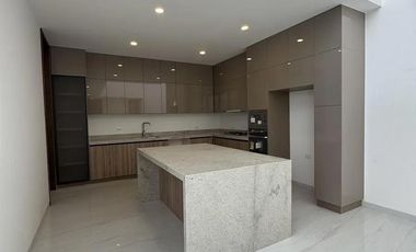 CASA EN PREVENTA EN FORTEZZA, AL NORTE DE AGUASCALIENTES