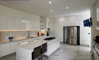 HERMOSA CASA EN VENTA EN LORETTA DOS, AL NORPONIENTE DE AGUASCALIENTES