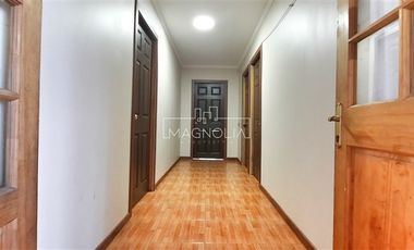 Casa en Venta en a pasos de vivero las rosas