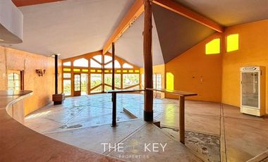 Local Comercial en Venta en Av. Los Pescadores - Pablo Neruda