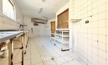 Local Comercial en Venta en Av. Los Pescadores - Pablo Neruda