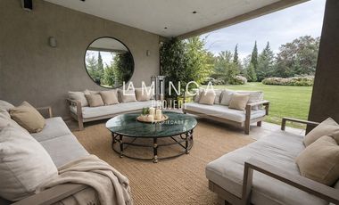 Casa en Venta en Chicureo Oriente
