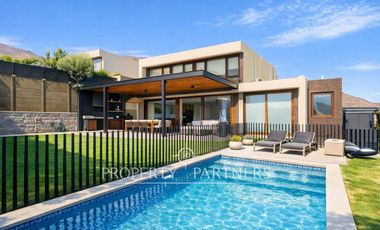 Arriendo en Chamisero, casa mediterránea a 10 min de Vitacura