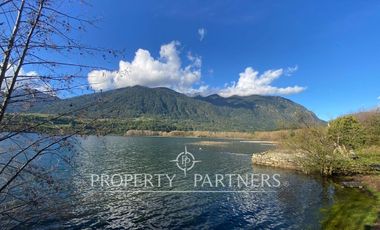 CASA BORDE LAGO RANCO