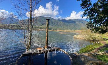 CASA BORDE LAGO RANCO