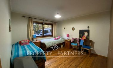 CASA BORDE LAGO RANCO