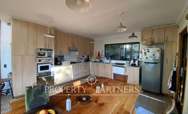 CASA BORDE LAGO RANCO