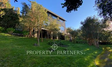 CASA BORDE LAGO RANCO