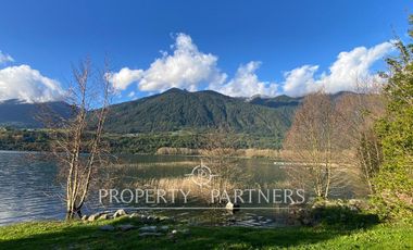 CASA BORDE LAGO RANCO