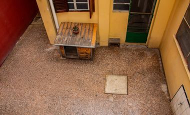 VENTA CASA 3 AMB. C/COCHERA - LOTE PROPIO 181m2  - J.L. SUÁREZ