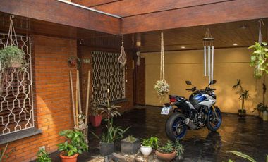 VENTA CASA 3 AMB. C/COCHERA - LOTE PROPIO 181m2  - J.L. SUÁREZ