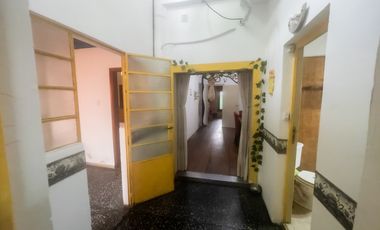 VENTA CASA 3 AMB. C/COCHERA - LOTE PROPIO 181m2  - J.L. SUÁREZ