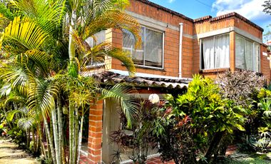 Casa unidad residencial - San Jerónimo - reformada