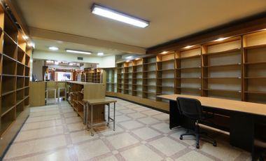 ALQUILER EDIFICIO COMERCIAL CON COCHERA BALVANERA