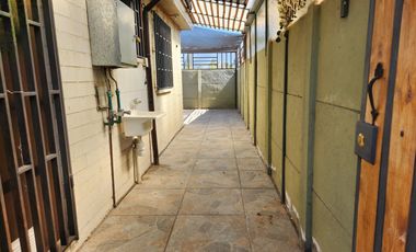 ARRIENDO CASA 2D 1B 1E - SAN FRANCISCO DE MOSTAZAL