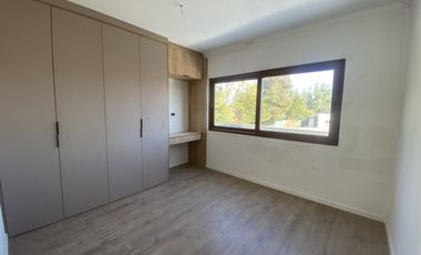 Casa  Nueva en Venta loteo Mirador de Nogales