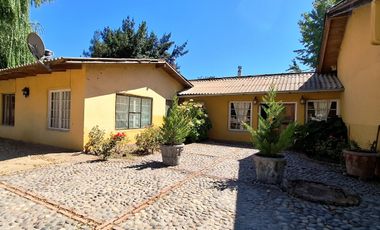 Venta  casa patronal y campo 6,75 Has Santa Cruz.