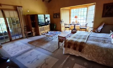 Venta  casa patronal y campo 6,75 Has Santa Cruz.