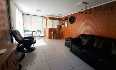 Venta de casa potencial uso comercial  Barrio El Tenis.