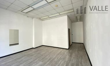 Arriendo local comercial a pasos paseo Independencia