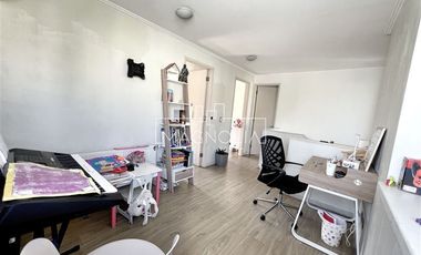 Casa en Arriendo en A pasos de Avenida Chamisero. Jumbo