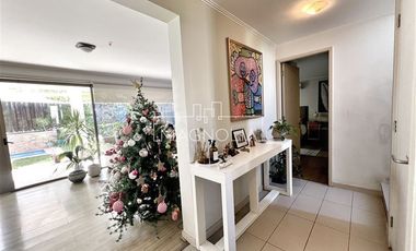 Casa en Arriendo en A pasos de Avenida Chamisero. Jumbo